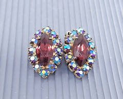 Vintage Juliana D&E Purple AB Rhinestone Gold tone Clip on Earrings