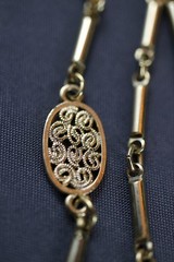 Vintage Monet Oval Filigree Station Bar Link Gold Tone Chain Necklace 57″ Long