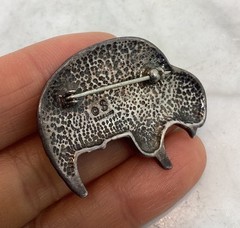 Vintage Shube 925 Sterling Silver Textured Buffalo Pin Brooch