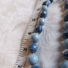 Vintage 15 Inch Blue Speckled blue silver swirl Beaded Necklace 24 inches