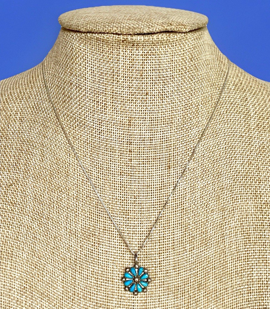Vintage Zuni Native American Sterling Silver Flower Pendant Necklace 15″ Long