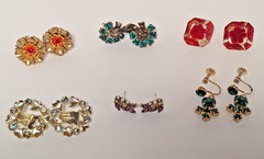 Lot of 5 Vintage Unbranded Rhinestone & 1 Gemstone Fashion Earrings