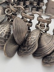AS IS VINTAGE NAPIER EUGENE BARTOLLI SEASHELL CHARM BRACELET SILVER TONE