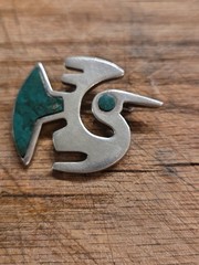 Vintage Sterling Silver And Malachite Ethnic Bird Brooch