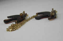 Double Dove Bird Brooch Vintage Rhinestone Pin Tortoise Shell Gold Tone Chains