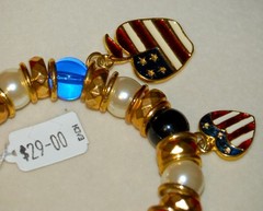 VINTAGE JEWELRY Bracelet Stretchable Patriotic USA