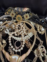 Vintage Estate Costume Jewelry Lot! MONET, NAPIER and more!