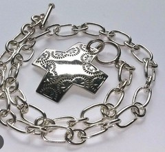 Retired Silpada Sterling Silver 925 Virtuosity Stamped Cross Toggle Necklace 17″