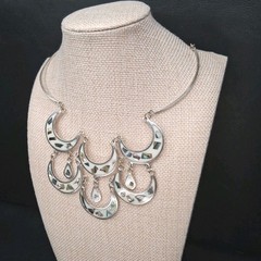 Vintage Alpaca MEXICO Cresent Moon Bib Necklace Abalone And White Enamel. 17.883