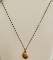 Vintage Roman Gold Filled Signed Photo Locket Pendant Necklace Chain EBF 18”