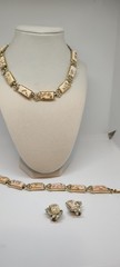 Vintage Coro Parure Set Cream & Gold Confetti Thermoset Lucite Jewelry