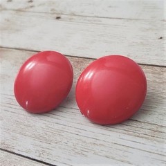 Vintage Clip On Earrings – 1 & 1/8″ – Very Red Circular