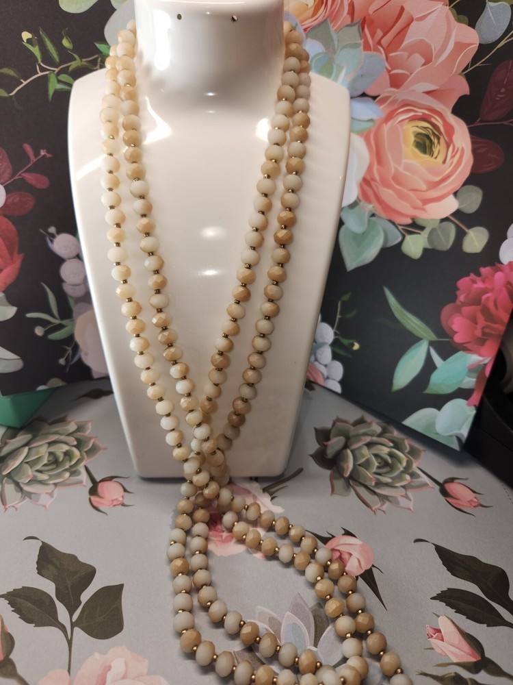 #2073, CHRYSANTHEMUM FOSSIL CORAL VINTAGE RARE NECKLACE 56″IN, GOLD PLATED
