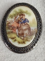 Vintage Signed LG Lind Gal Porcelain Victorian Romantic Courting couple Brooch