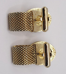 Swank Brown Lucite Tigers Eye Cabochon Center Gold Mesh Wrap Fancy Cufflinks