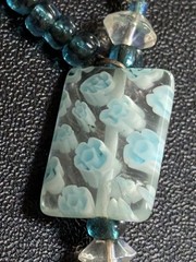 Vintage Y2K Blue Floral Glass & Cat’s Eye Beaded Accent Necklace