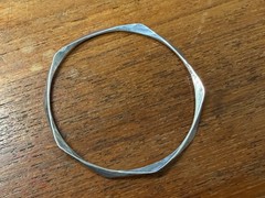 Sterling 2mm Thin Smooth Bangle Bracelet 7″ 6 grams