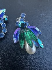 Vintage Juliana D&E Rhinestone Crystal Brooch And Clip On Set Ref 2361
