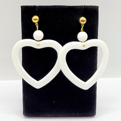 White Heart Open Center Bead Drop Dangle w Ball Stud Gold Tone Vintage Earrings