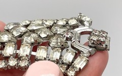 Vtg Estate Piece 7 Rows Rhinestones w/Safety Chain Runway Statement MINT