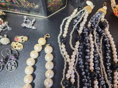 Vintage jewelry set of 36 in vintage box