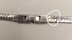 Vintage 1980s Silver Plated Herringbone Chain Necklace 24″ Fold-Over Clasp 20g