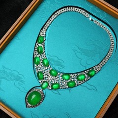 Green Emerald Cabochon Necklace Diamond Set Luxury Fine Jewelry For Elegant Form