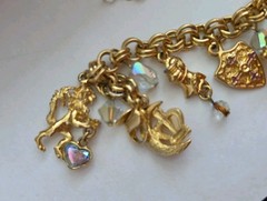 Kirk’s Folly Legend Of The Heart Charm Bracelet 8.5″
