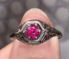 Antique 10k W Gold Vivid Pink Filigree Carved Etch Ring Nouveau Edwardian 2.25g