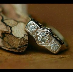 0.80Ct White Round Cut Antique Reproduction Three Stone Ring Solid 925 Silver