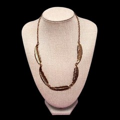 VTG Gold Tone Shining Feathers Everyday Statement Necklace 20″