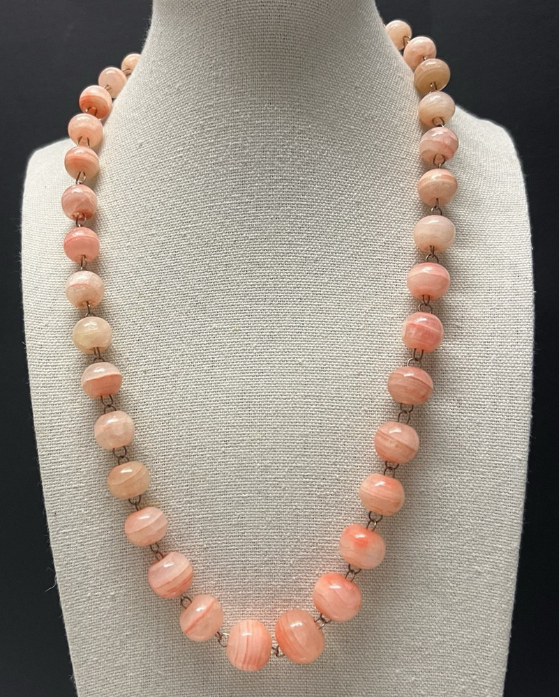 VTG Banded Calcite Necklace round beads 20″ Graduated Pink coral peach colors