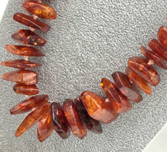 Baltic Amber Honey Necklace Graduated Chip Bead UV Reactive VTG 28 In