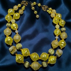 Vintage 1950s Yellow Lucite Crackle Glass Double Strand Necklace AB Wedding Cake