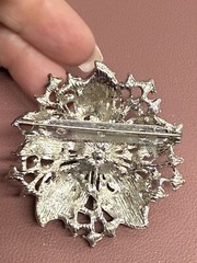 VTG UnSigned Silver Tone Rhinestone Starburst Brooch