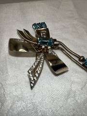 VTG Mazer Sterling Vermeil Aqua Rhinestone Ribbon Bow Dangle Brooch Pin