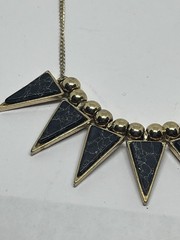 Goldtone Bead Triangle Faux Black Crackle Stone Dangles 17” Bib Necklace