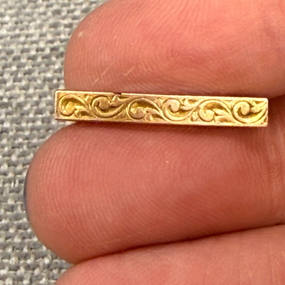 Vintage Ballou Bar Pin Small Gold Tone Etched Scroll Design 7/8 Inch