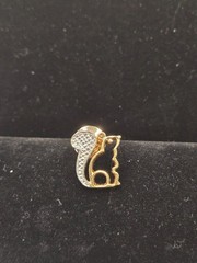 Avon Gold Tone Squirrel Brooch Pin Rhinestone Tail Cute Woodland Animal