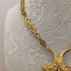 Quatrefoil Pendant Necklace Amber Color Lucite Metal Textured & Beaded Chain