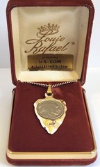 Vintage Arrowhead 1935 Buffalo Nickel Pendant Necklace Goldtone Silvertone