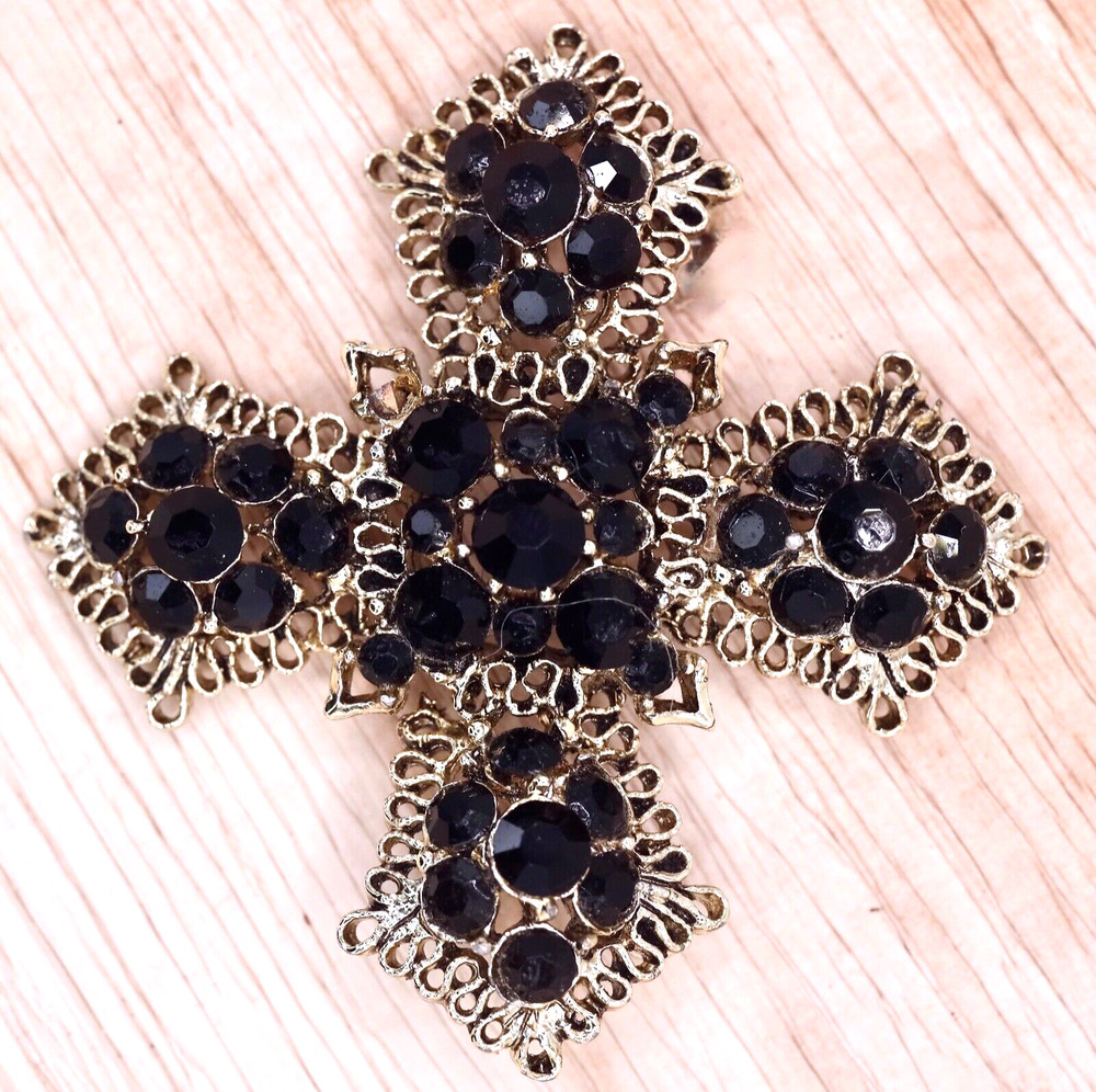 Unsigned Lisner Maltese Cross Brooch Pin Jet Rhinestone Antiqued Gold Tone