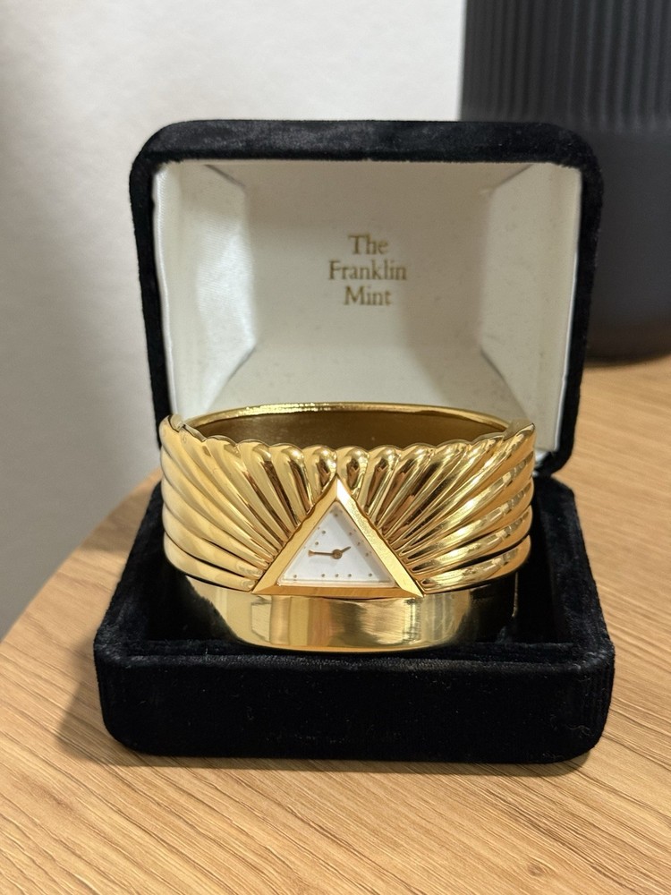 Vintage 1988 Franklin Mint Pyramid Cuff Watch 22K Gold Plated – Non-running