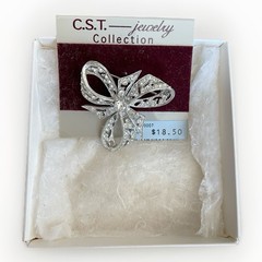 Vintage Hattie Carnegie Bow Rhinestone Brooch Signed 1.5 Inches
