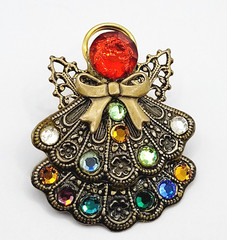 Angel Double Skirt Rhinestone Filled Filigree Wings Gold Tone Pin Lapel Family