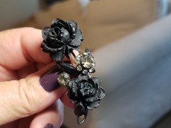Vintage Juliana D&E Molded Plastic Rhinestone Flower Brooch Pin Mourning Jewelr