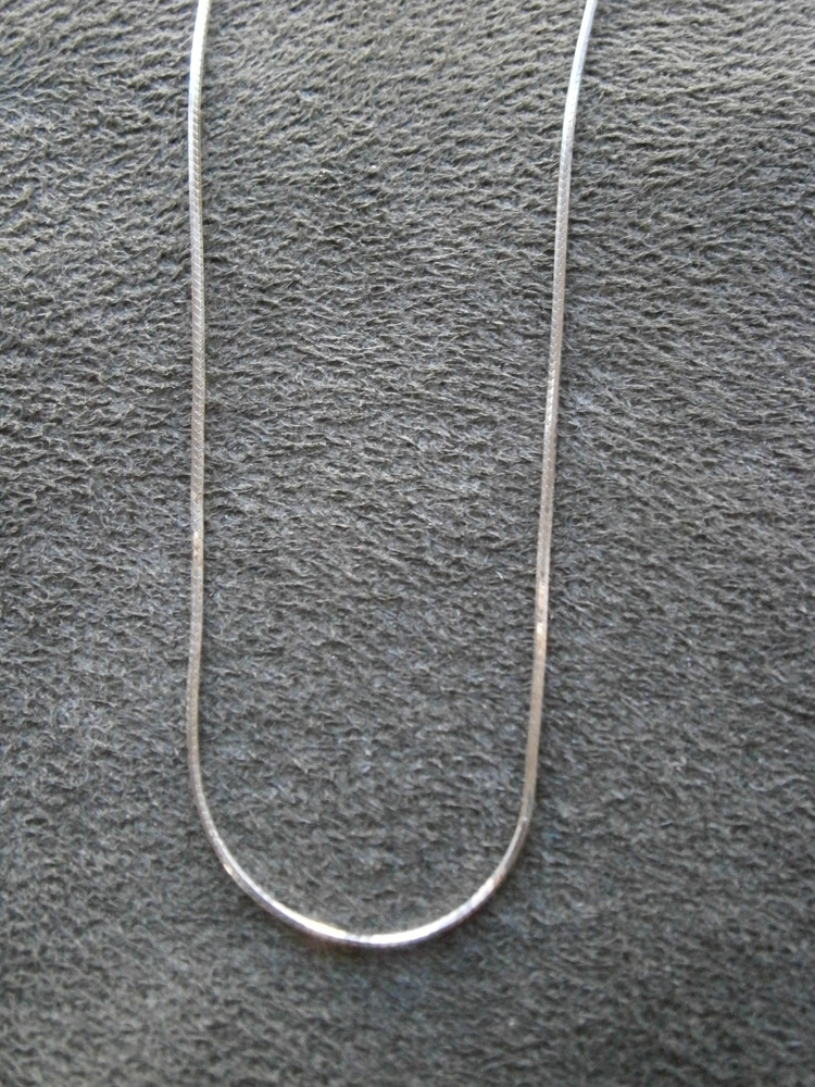 Dainty Snake Chain Vintage Shiny Sterling Silver 18″ Necklace ~ 2.3g