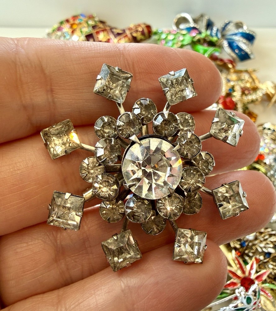 Vintage Rhinestone Snowflake Brooch Square Cut UV Glow Silver Tone 1.75”