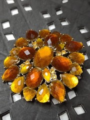 Cute Liz Claiborne Brooch Pin