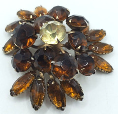 Vintage Rhinestones Brooch Topaz Amber Color Flower Prong Set Stones Pin